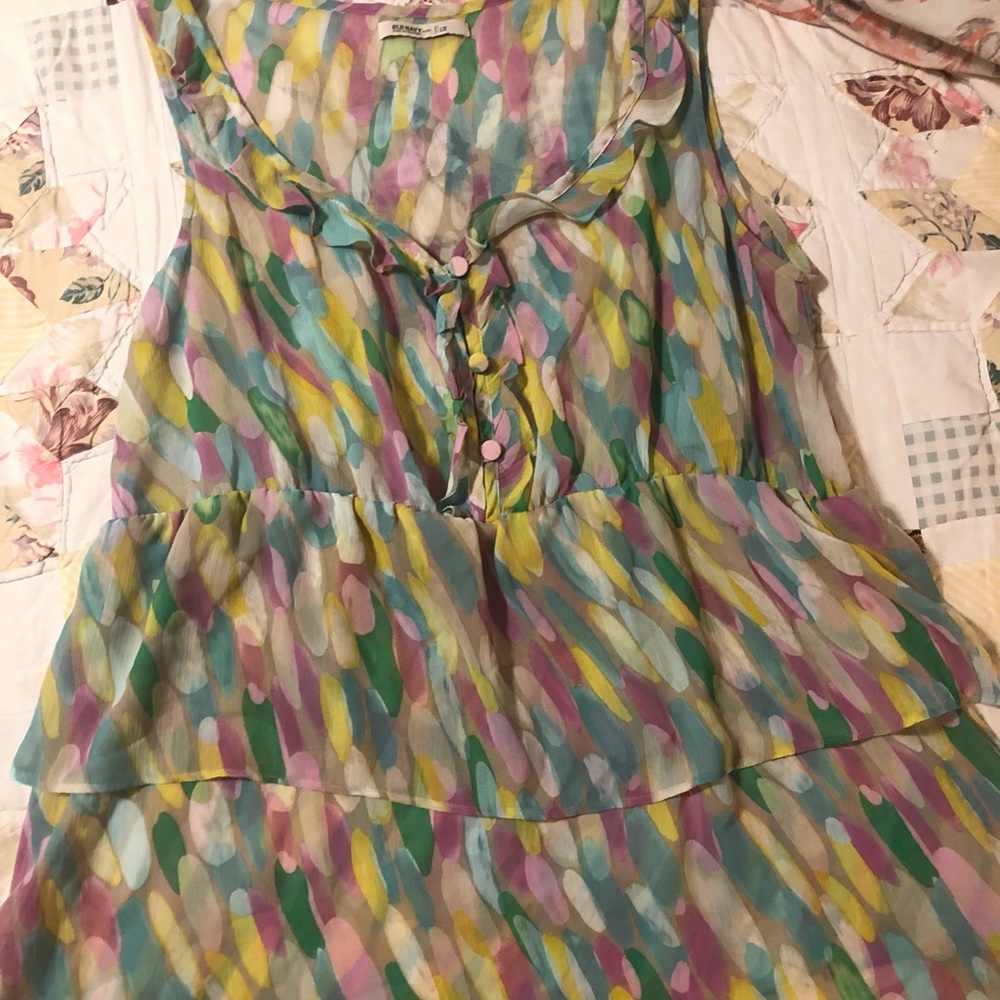 Sleeveless top